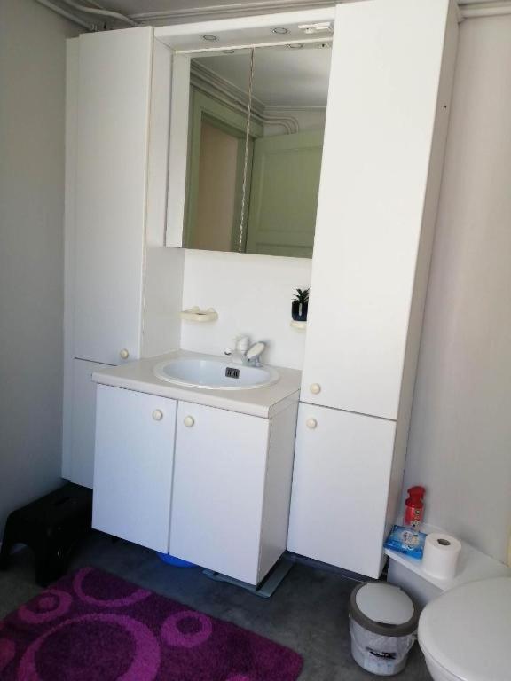 Eenvoudige Slaapkamer ヘラールツベルヘン エクステリア 写真